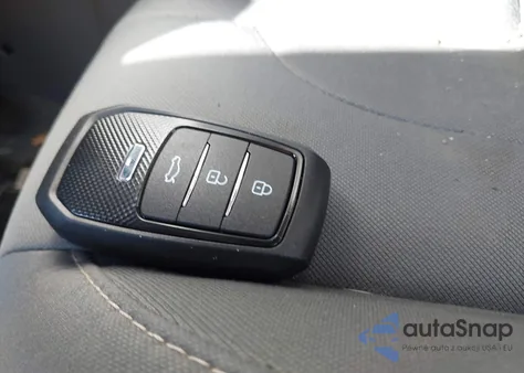 2022 Hyundai Elantra Sel z USA, uszkodzony, nr VIN KMHLN4AG5NU330410